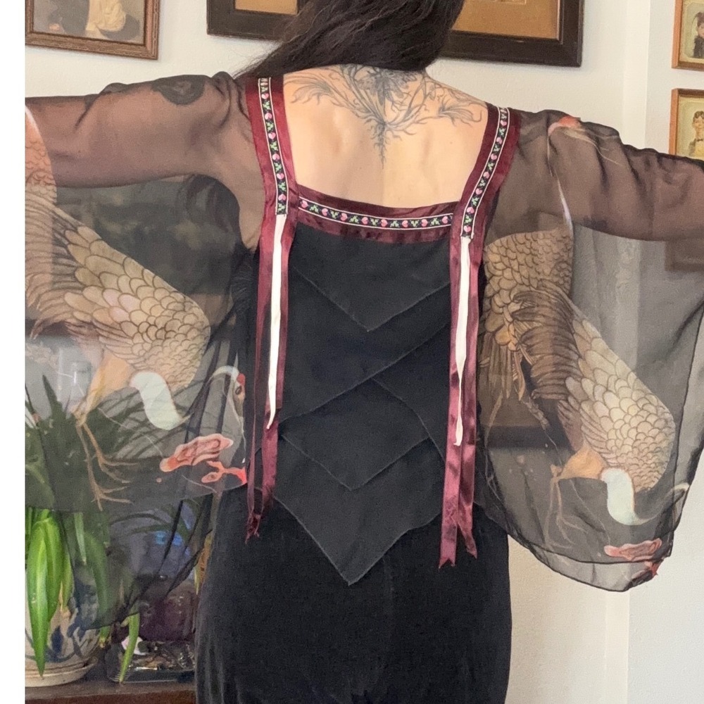 Vintage 70s 80s First Glance Sheer Crane Print Open Kimono Top Handkerchief Hem